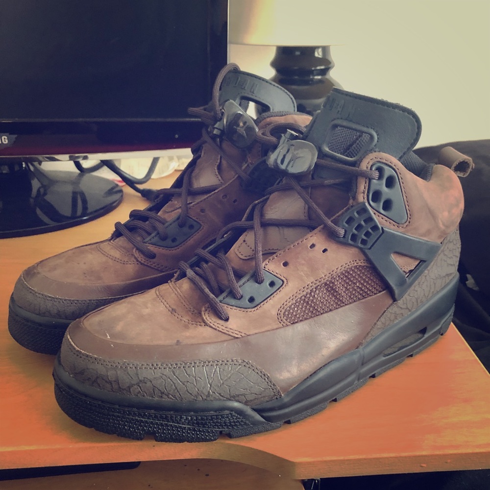 Air Jordan Winterized Spizike Dark Cinder Brown